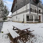 Mountain Nest - Wi-fi, Parcheggio E Ascensore - Pet Friendly Apartment Tarvisio
