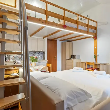 Mountain Nest - Netflix - Pet Friendly - Parking דירה