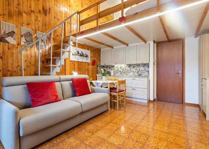 Mountain Nest - Wi-fi, Parcheggio E Ascensore - Pet Friendly Apartman *