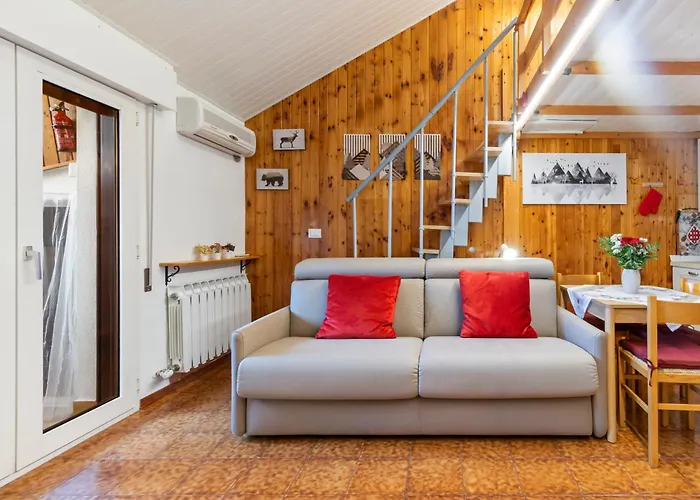 Apartman Mountain Nest - Wi-fi, Parcheggio E Ascensore - Pet Friendly *